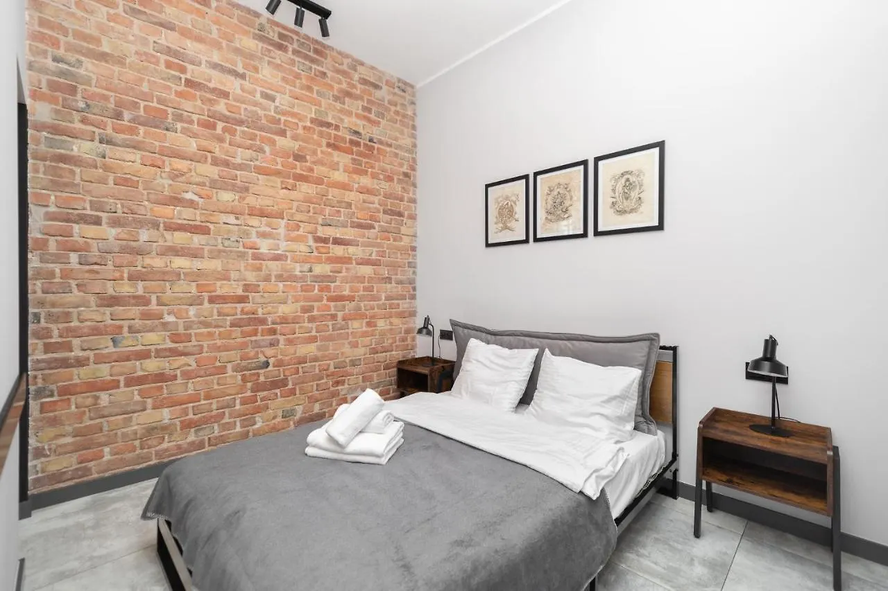 Old Town Comfy Apartment #17 Poznań